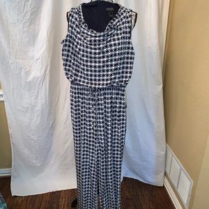 Navy and white jumpsuit with elastic waist size 14